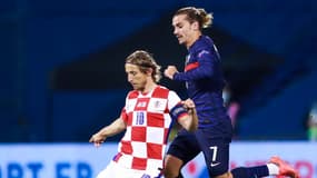 Luka Modric et Antoine Griezmann, à Zagreb le 14 octobre 2020