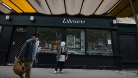 Une librairie fermée, le 30 octobre 2020 à Paris, premier jour du 2e confinement