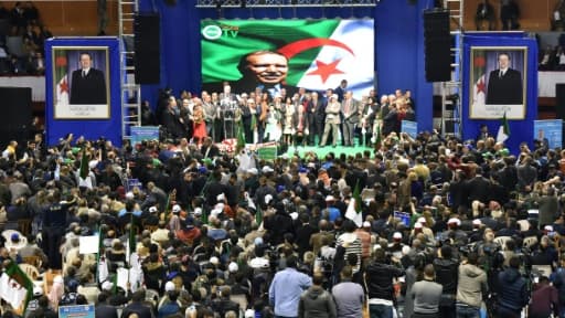Des membres du FLN (Front de libération nationale) du président Abdelaziz Bouteflika à Alger le 28 avril 2017
