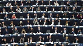 Lors d'un vote à main levée, les députés européens ont approuvé ces levées d'immunités.