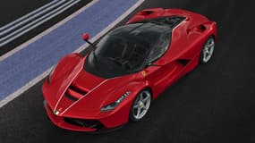 La 500e et dernière LaFerrari produite vient d'être vendue aux enchères.