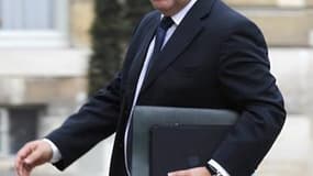 Le ministre de la Santé, Xavier Bertrand, a déclaré jeudi qu'il n'était "pas question" de faire payer une taxe de 0,50 euro aux patients n'ayant pas de carte vitale de Sécurité sociale. La loi de financement de la Sécurité sociale (LFSS) pour 2011 comport