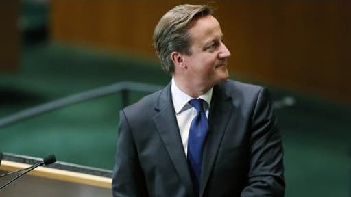 Non, personne ne souffle la bonne réponse à David Cameron...