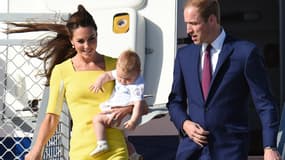 Kate, William et le petit prince George sont arrivés en Australie, ce mercredi, pour la suite de leur tournée aux antipodes.