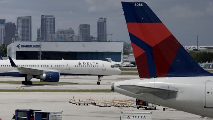 Delta Plane Engine Fire Forces Evacuation