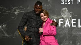 Paul Pogba et Rafaela Pimenta à Turin lors des Golden Boy Award, le 7 novembre 2022.