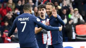 La complicité technique entre Neymar et Mbappé s'est vérifiée en début de match