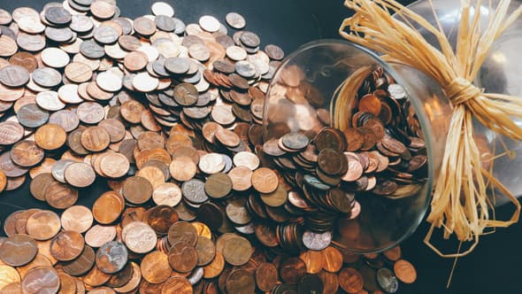 Un bocal de pièces de petite monnaie (photo d'illustration).