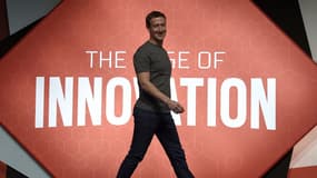 Marc Zuckerberg va se lancer dans le transfert d'argent électronique par mobile sur Facebook