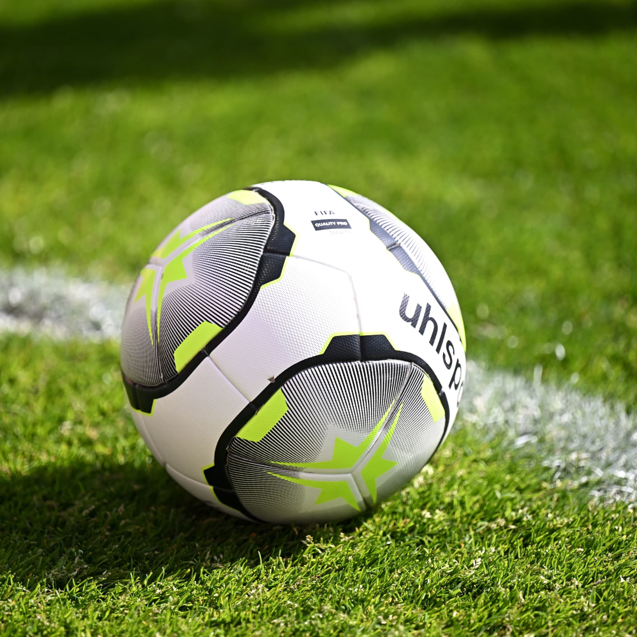 Le fils de Coco Michel arrêté pour fraude à la cryptomonnaie de plus de  trois millions de dollars