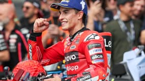 Marc Marquez, le poing serré, après sa victoire sur le sprint au Grand Prix des Pays-Bas, ce samedi, pour la 10e manche des championnats du Monde.