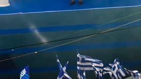 Lors de son dernier meeting électoral à Athènes avant les élections législatives de dimanche, le chef de file des conservateurs de Nouvelle Démocratie, Antonis Samaras, a déclaré que la Grèce devrait choisir dimanche entre l'euro et la drachme. /Photo pri