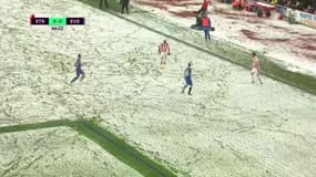 Premier League : Sous la neige, Tosun sort Everton de la déprime