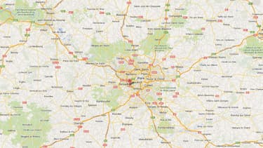 La bombe a été retrouvée à proximité d'un centre commercial.
