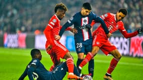 Carlos Soler face au Bayern Munich, le 14 février 2023