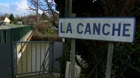 Un panneau indiquant la Canche (Pas-de-Calais), au bord de la rivière, le 6 mars 2024.