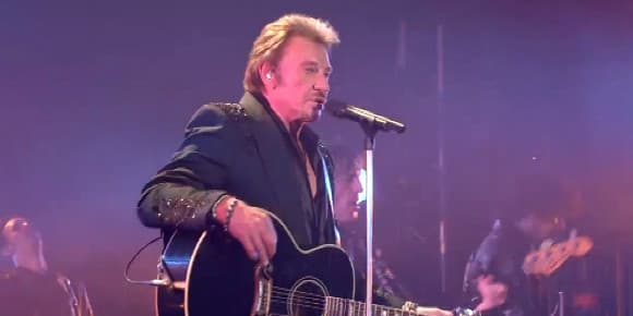 Johnny Hallyday a donné un concert privé au Théâtre de Paris le 15 juin