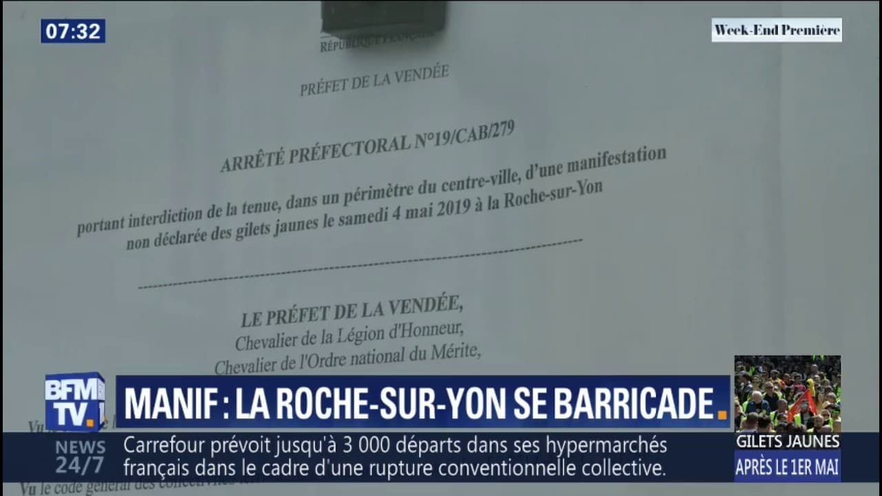 Gilets Jaunes La Roche Sur Yon Se Barricade Pour Cette Nouvelle Journee De Mobilisation