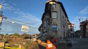 Un immeuble s'est effondré en partie ce mercredi matin à Chaponost sans faire de victime ni de blessé.