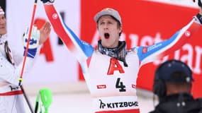 Clément Noël après sa victoire sur le slalom de Kitzbühel, le 26 janvier 2025