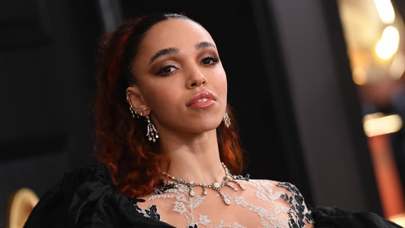 FKA twigs en janvier 2020 aux Grammy Awards, à Los Angeles