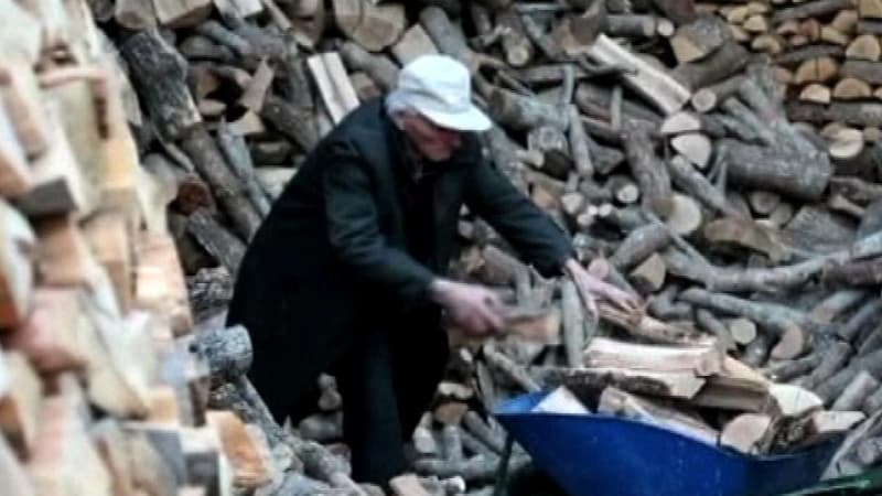 Les émissions d'éléments chimiques nocifs sont presque quatre fois supérieures à la norme.