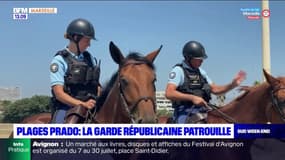 Marseille: la garde républicaine patrouille sur les plages du Prado