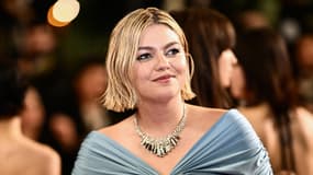 La chanteuse française Louane arrive à la projection du film "L'Idole" lors de la 76e édition du Festival de Cannes à Cannes, dans le sud de la France, le 22 mai 2023.