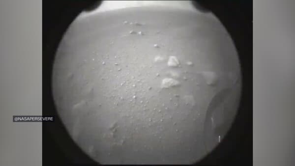La deuxième image transmise par Perseverance depuis Mars. La deuxième image transmise par Perseverance depuis Mars.