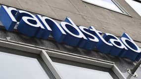 Randstad offre 3,40 dollars par action pour sa cible, soit une prime de 22,7% par rapport au cours de clôture de Monster lundi 8 août 2016 à Wall Street.
