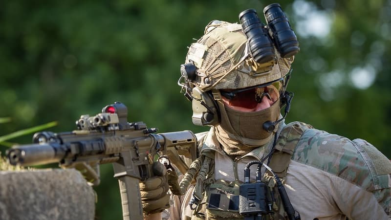 Chaque année, le Sofins est le rendez-vous des spécialistes de forces spéciales. Militaires et start-up s'y retrouvent