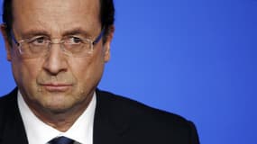 Hollande dans la nasse de sa vie privée à la veille d'un rendez-vous politique majeur