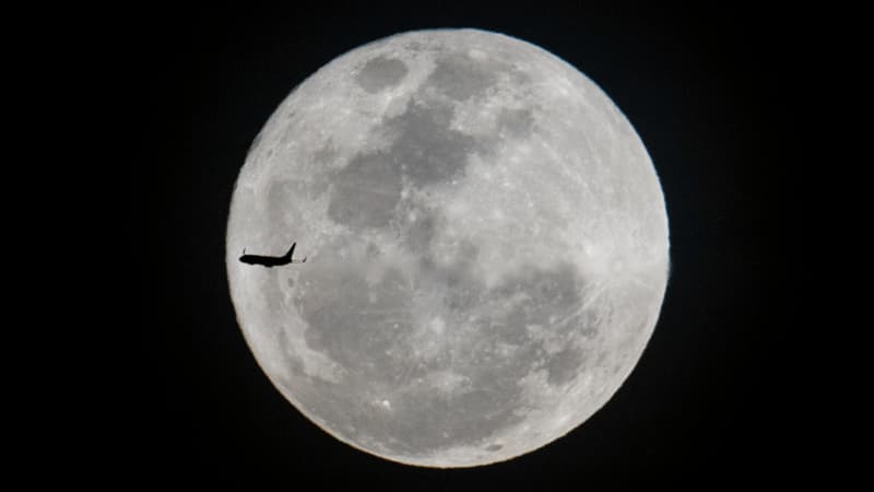 La super lune visible depuis Rio de Janeiro, le 1er août 2023.