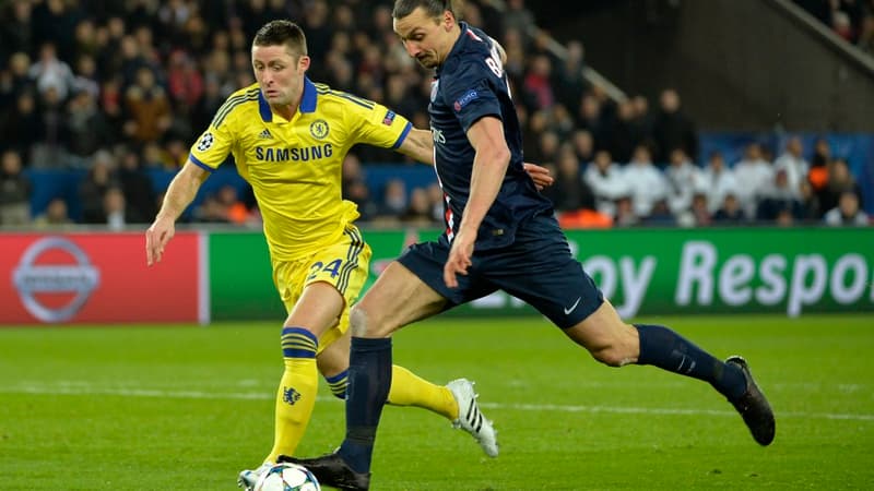 Zlatan Ibrahimovic et Gary Cahill, lors du match aller entre les deux équipes (1-1).