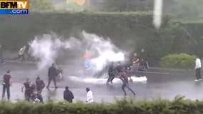 La bagarre entre supporters lyonnais et marseillais, samedi dernier, a fait 17 blessés.