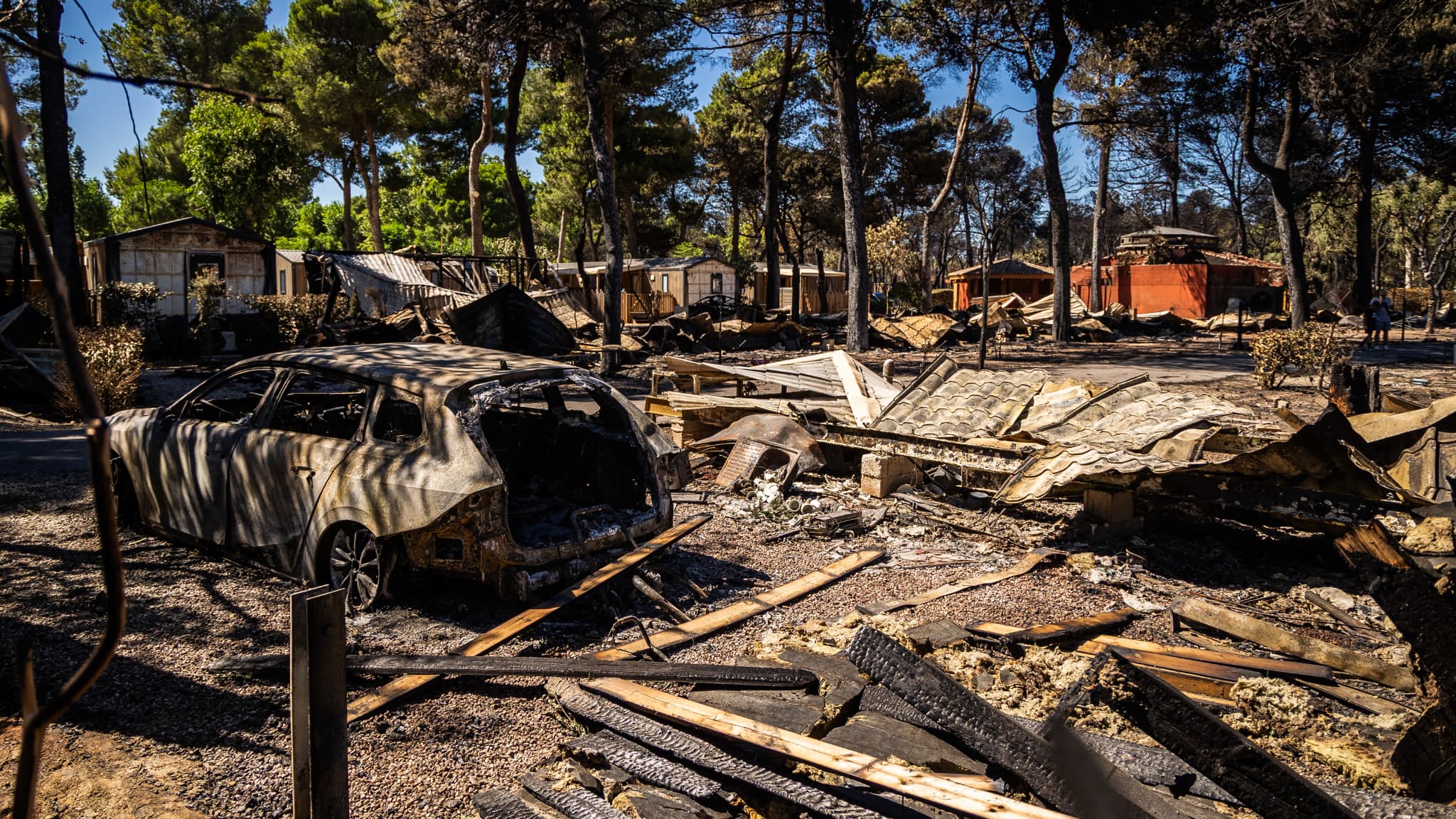 Risque maximal d'incendies: comment protéger sa maison et bien s'assurer face aux feux de forêt?