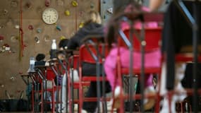 Des élèves passent l'épreuve de philosophie du baccalauréat à lycée Michel de Montaigne à Mulhouse, le 16 juin 2025 dans le Haut-Rhin