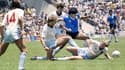 Diego Maradona lors du quart de finale de Coupe du monde entre l'Argentine et l'Angleterre en 1986