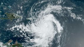 Image satellite de la tempête Ernesto au-dessus des Antilles, le 13 août 2024