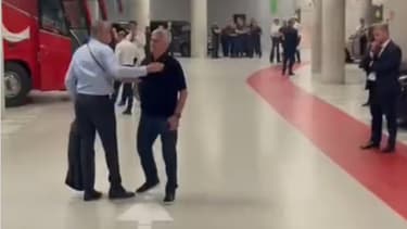 José Mourinho prend à partie les arbitres sur la parking après la finale de la Ligue Europa