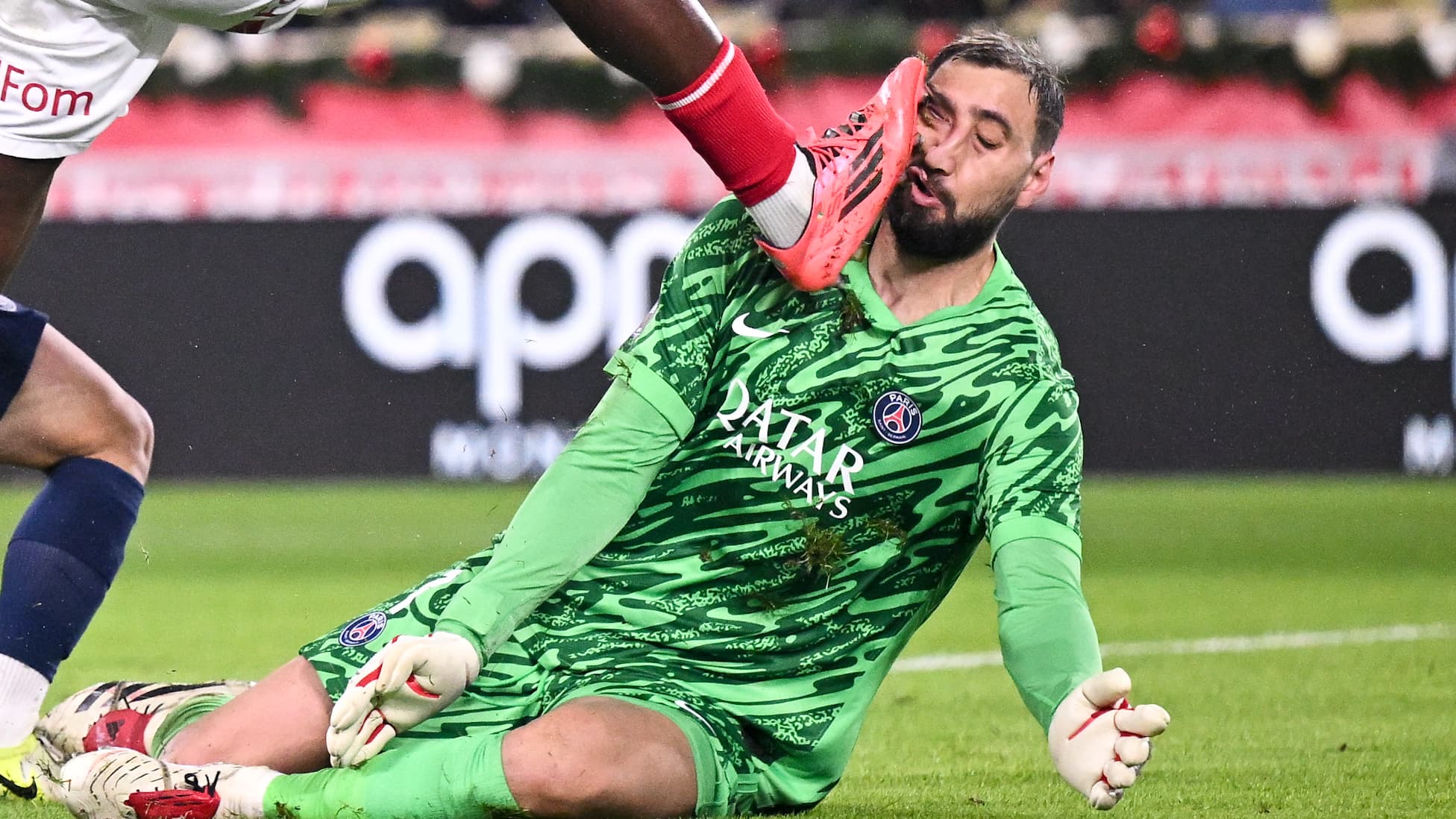 Donnarumma Snubbed! Psg'S Shock Uefa Super Cup Decision! - r9az8b3