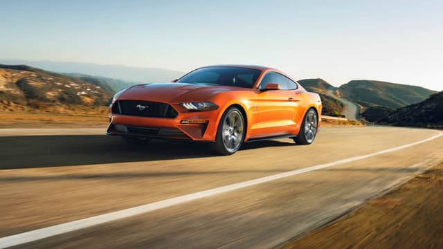 Le constructeur américain dévoile une nouvelle version de la Mustang, avec sous le capot le V8 5 litres, poussé à 460 chevaux.