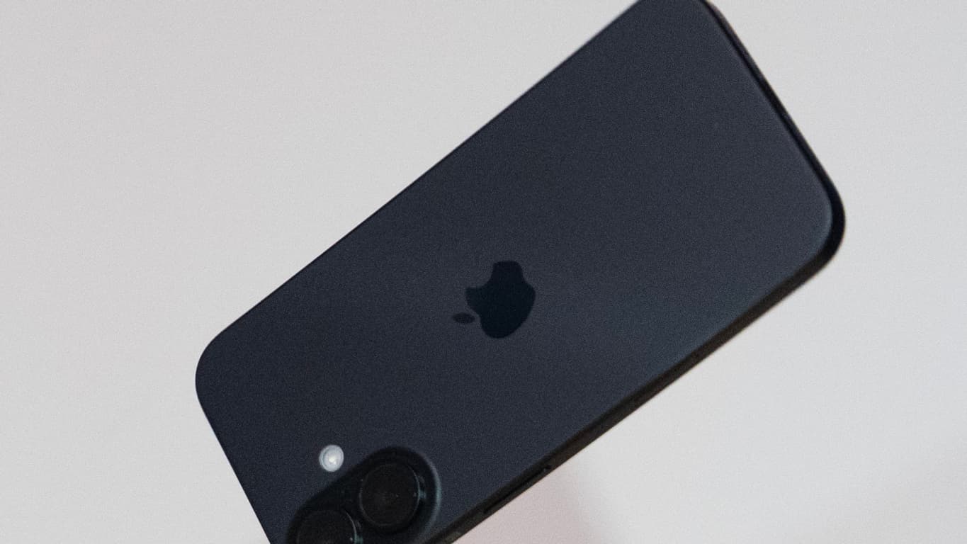 L'iPhone chute sous tous les angles et de toutes les hauteurs