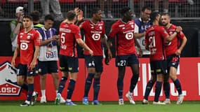 Les Lillois célèbrent le but de la victoire inscrit par Edon Zhegrova au match aller, le 6 août 2024