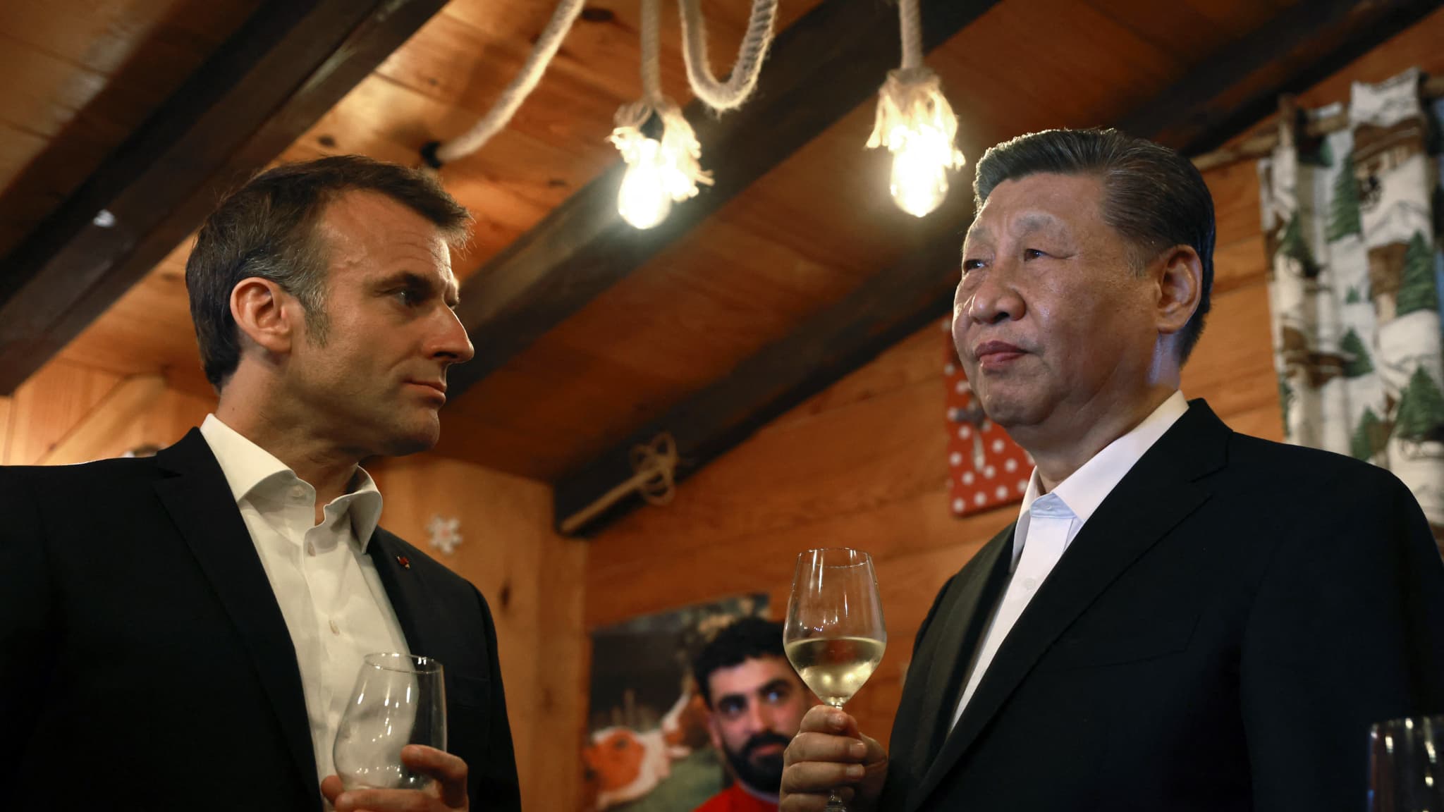 Emmanuel Macron looks back on Xi Jinping's visit to France