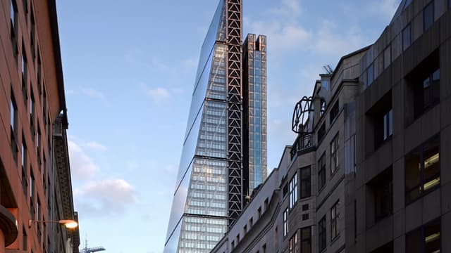 The Leadenhall Building, à Londres, Royaume Uni, est le seul gratte-ciel européen à avoirvu le jour en 2014.