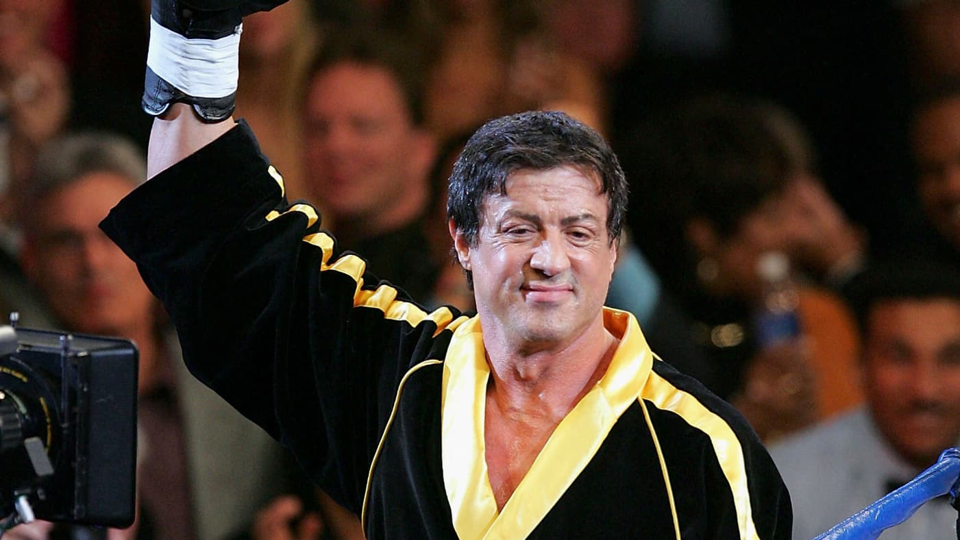 Sylvester Stallone monte sur le ring du Mandalay Bay de Las Vegas pour tourner une scène de Rocky Balboa, sixième film de la saga, en décembre 2005 Sylvester Stallone monte sur le ring du Mandalay Bay de Las Vegas pour tourner une scène de Rocky Balboa, sixième film de la saga, en décembre 2005