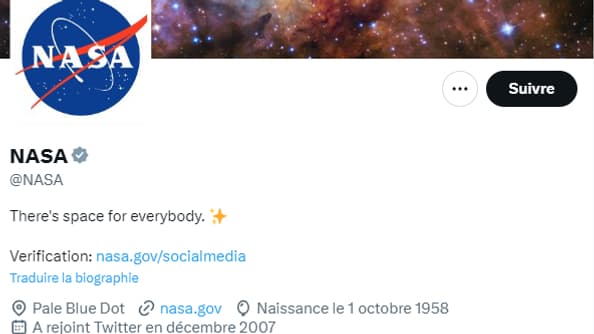 Les comptes gris désignent des comptes gouvernementaux ou des organisations