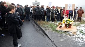 Une marche blanche à la mémoire de Patricia Bouchon, le 14 février 2012.