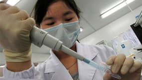 A l'institut de génomique de Pékin, où les chercheurs ont mis seulement trois jours pour séquencer le génome de la souche d'Escherichia coli responsable d'une épidémie de toxi-infections en Allemagne. Pour autant, retrouver la source de cette flambée épid